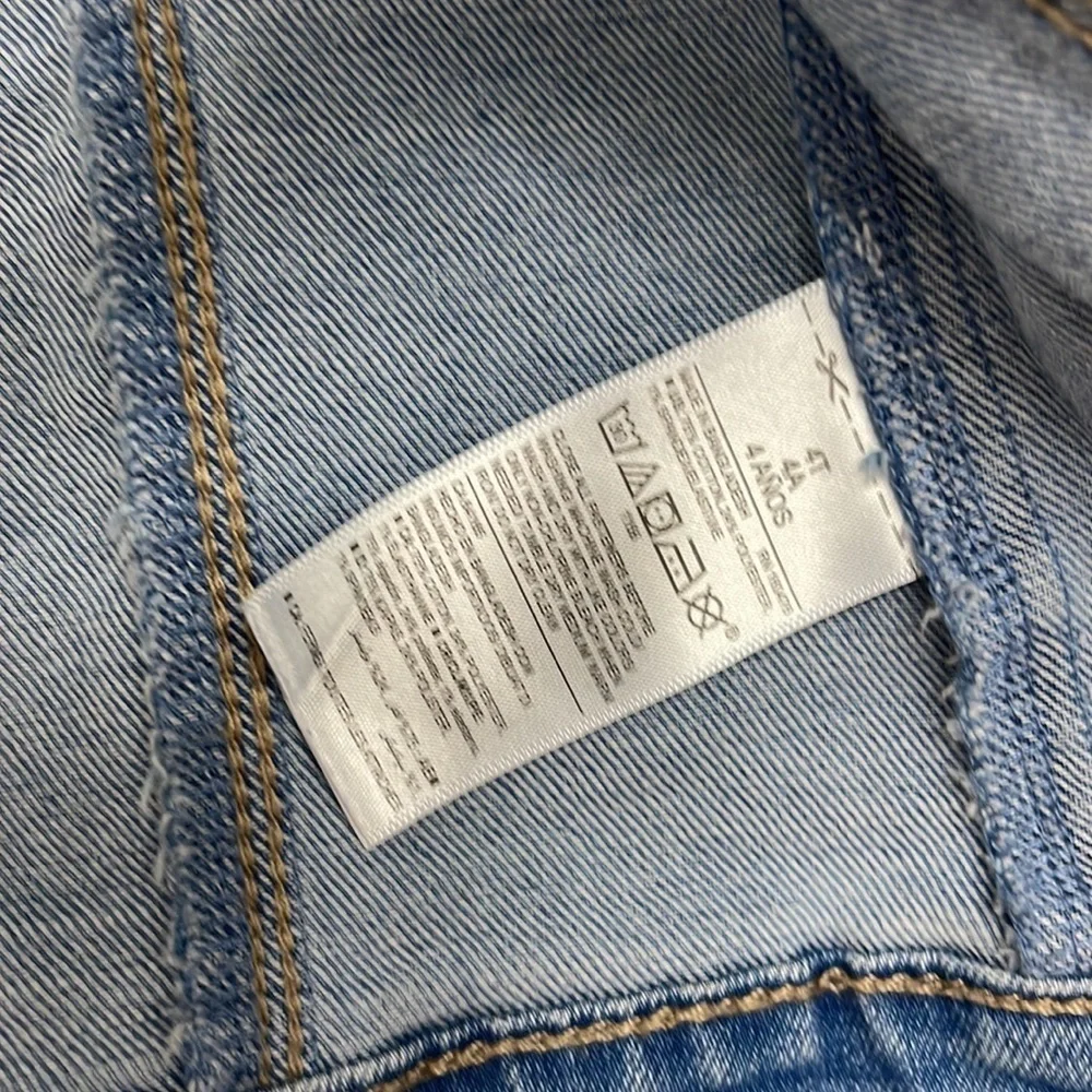 OLD NAVY JEAN JACKET size 4